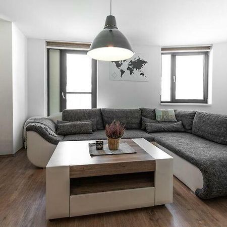 Old Town Luxury Apartment In Heart Of 布拉迪斯拉发 外观 照片