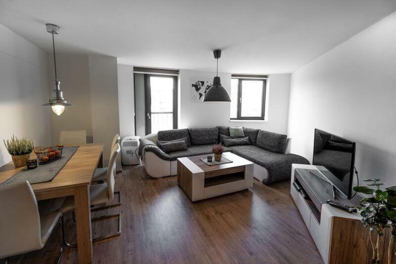 Old Town Luxury Apartment In Heart Of 布拉迪斯拉发 外观 照片