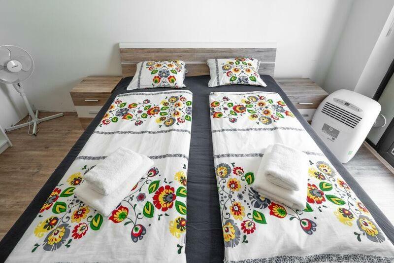 Old Town Luxury Apartment In Heart Of 布拉迪斯拉发 外观 照片