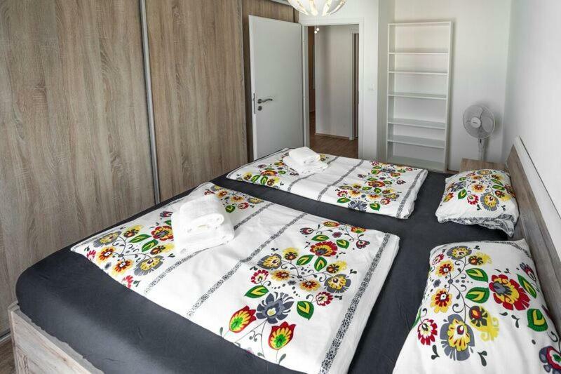 Old Town Luxury Apartment In Heart Of 布拉迪斯拉发 外观 照片